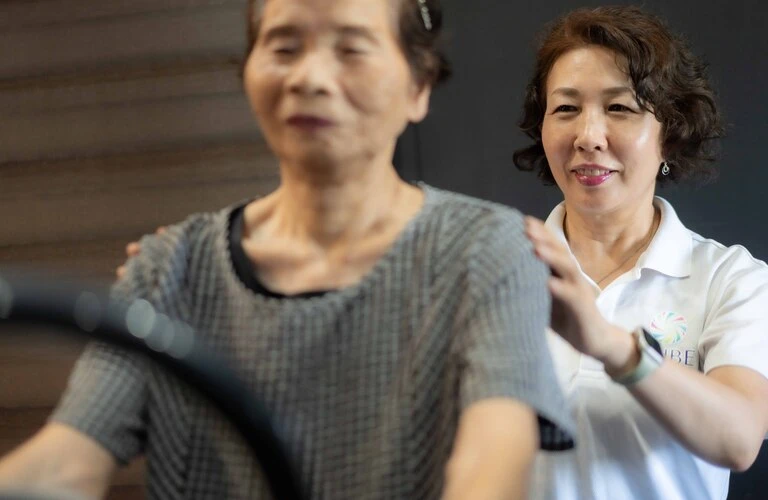 「骨盤調整で体幹を整え、健康な自律神経をサポート！」
